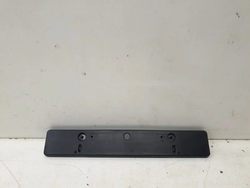 Площадка под гос. номер Toyota Camry 2017-2018 V55