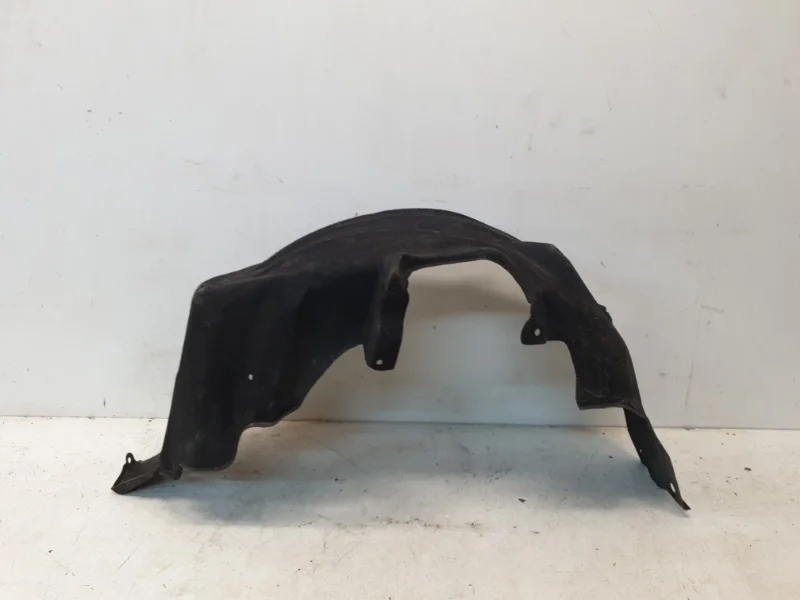 Подкрылок Toyota Camry 2018- V70