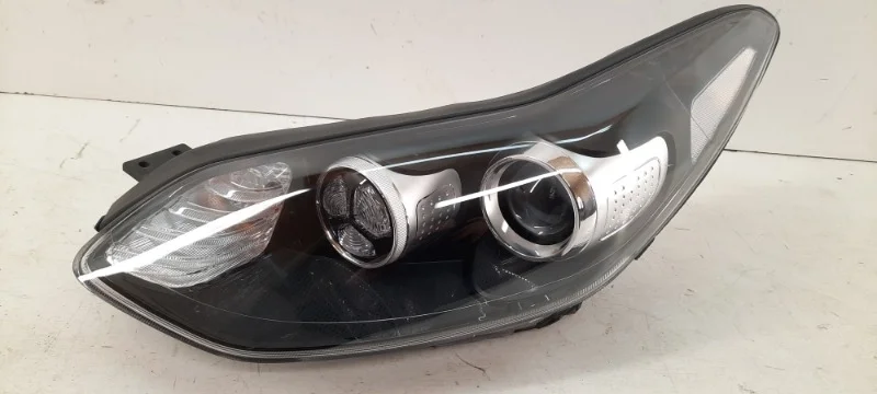 Фара Kia Sportage 2016-2020 4