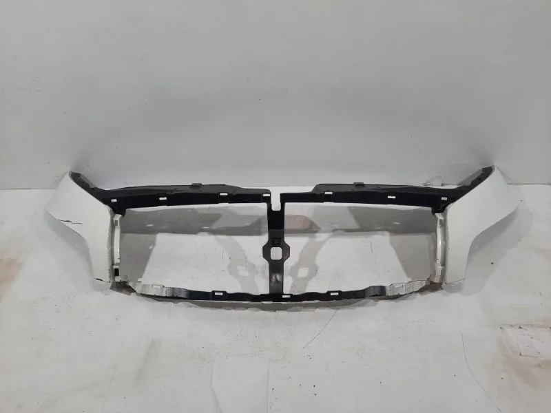 Бампер Infiniti QX56/QX80 2010- Z62