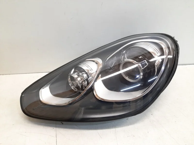 Фара Porsche Cayenne 2015-2018 958