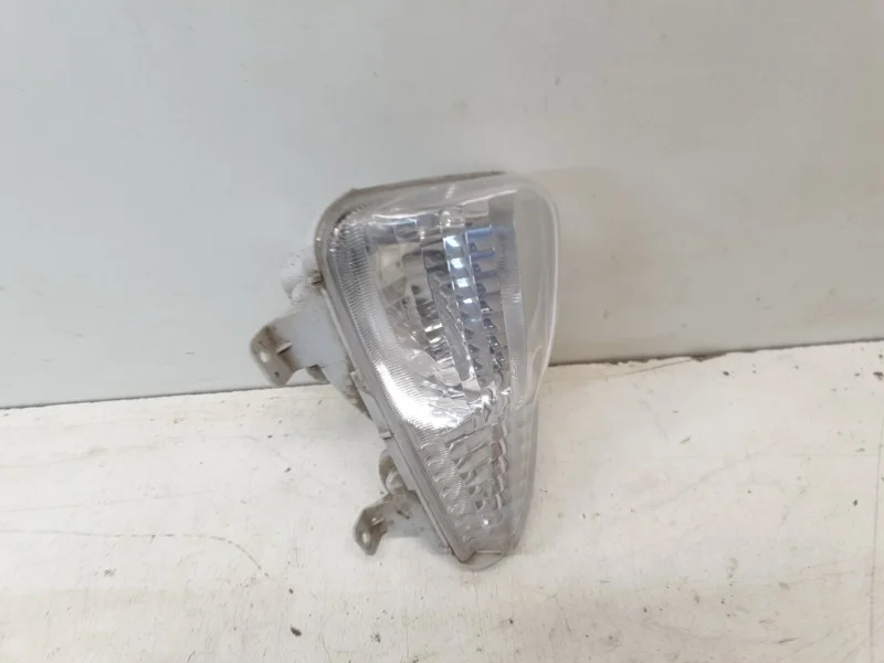 Повторитель поворота Toyota Camry 2017- V55