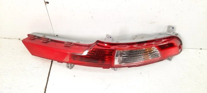 Фонарь противотуманный Kia Sportage 2010-2015 3