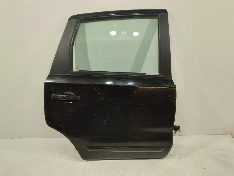 Дверь Nissan Note 2005-2013 E11