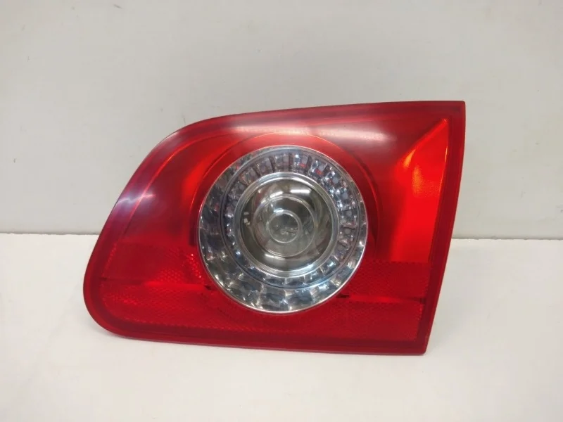 Фонарь Volkswagen Passat 2006-2010 B6 Variant
