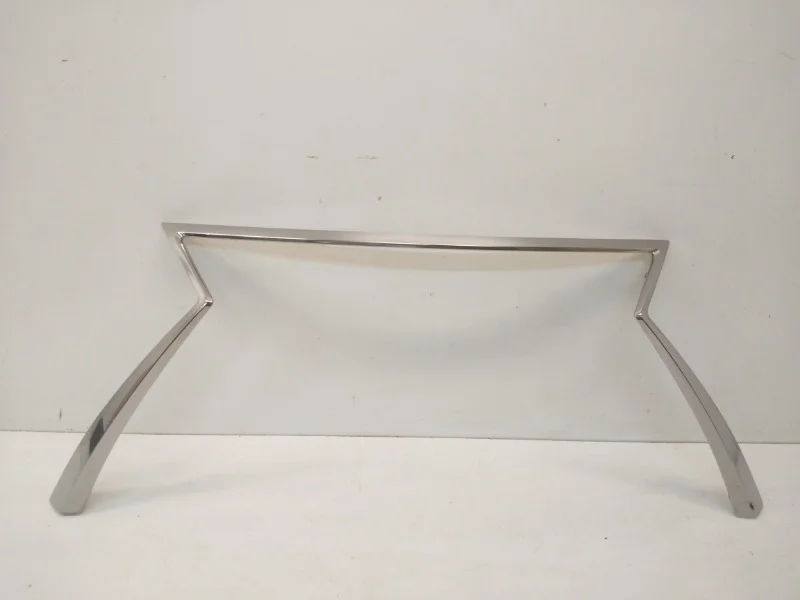 Молдинг решетки радиатора Lexus RX 2016-2019 4