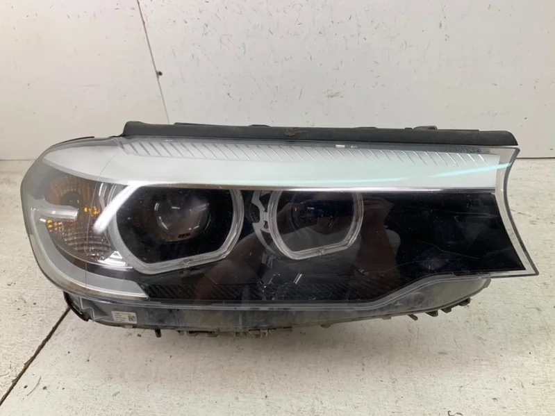 Фара BMW 5er 2016- G30