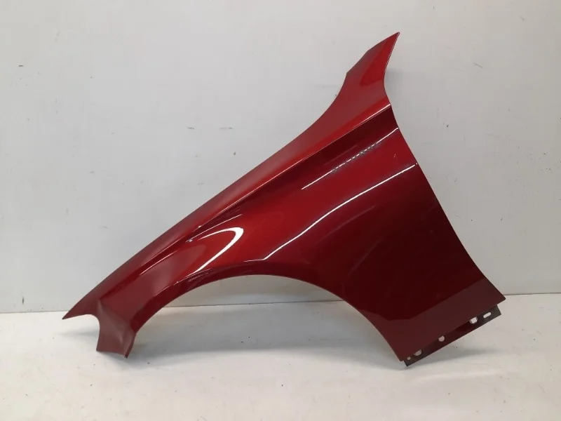 Крыло Mercedes-Benz -Class 2014-2020 W205