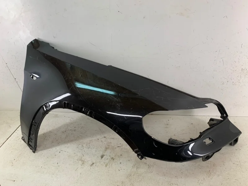 Крыло BMW X5 2010-2013 E70