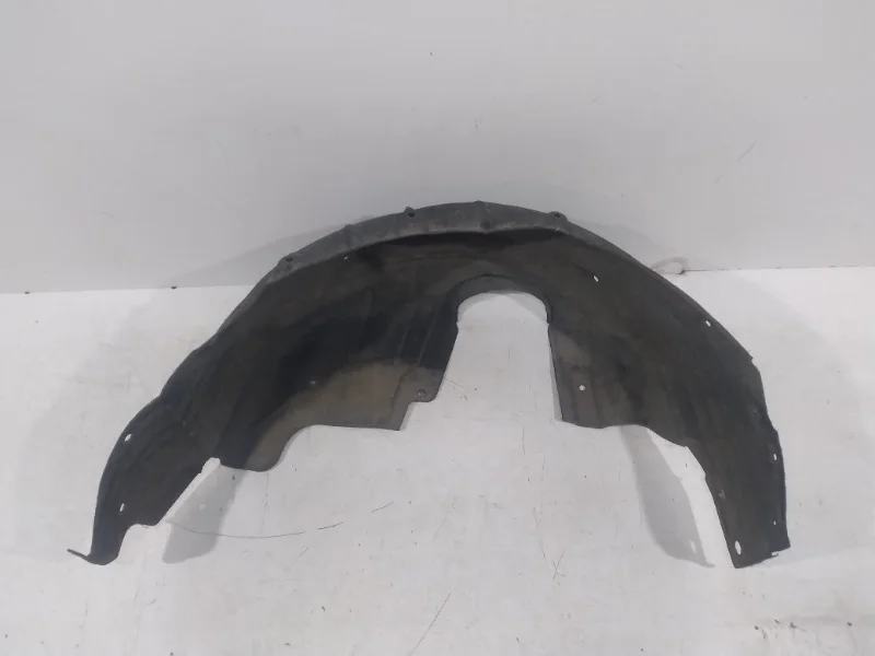 Подкрылок Toyota Camry 2018- V70