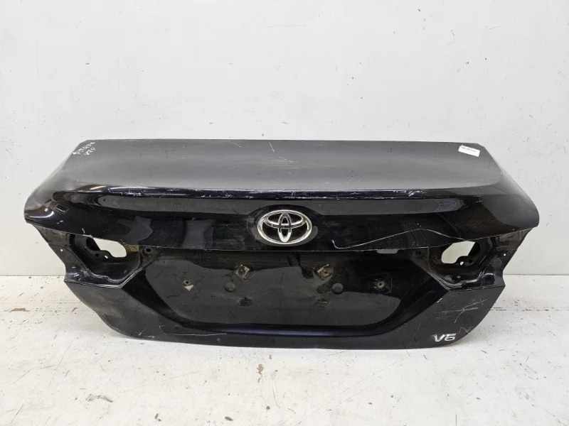 Крышка багажника Toyota Camry 2018- V70