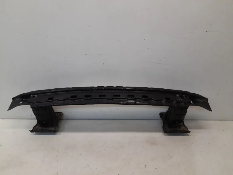 Усилитель бампера Mercedes-Benz GLS 2015- X166