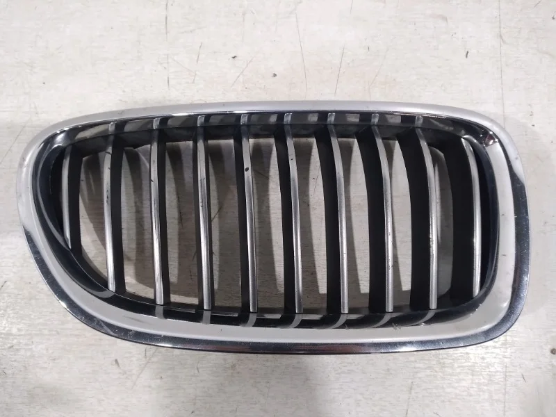 Решетка радиатора BMW 5er 2013-2017 F10