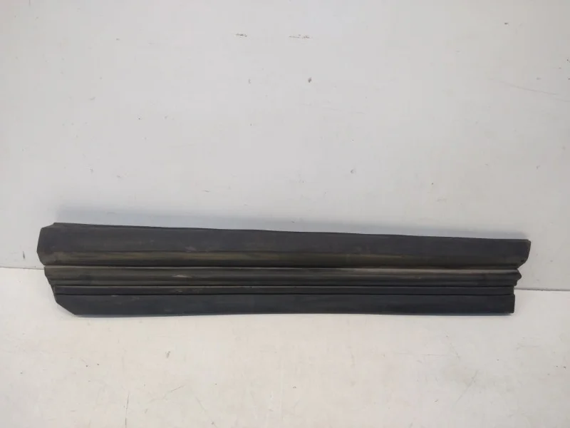 Накладка двери Lexus RX 2016-2022 4