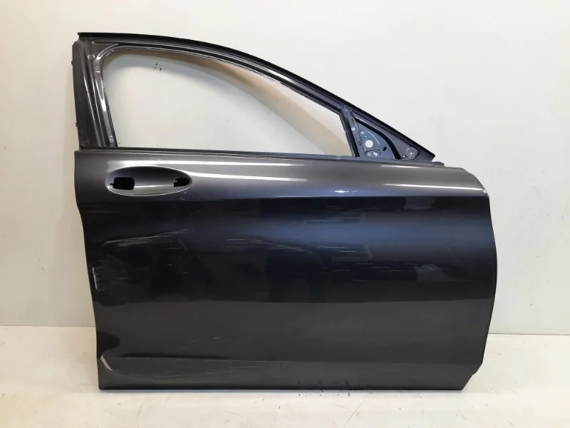 Дверь Mercedes-Benz -Class 2015-2021 W205