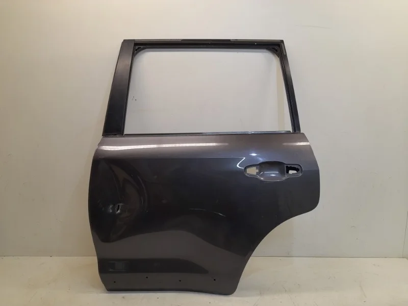 Дверь Toyota Land Cruiser 2016-2021 200