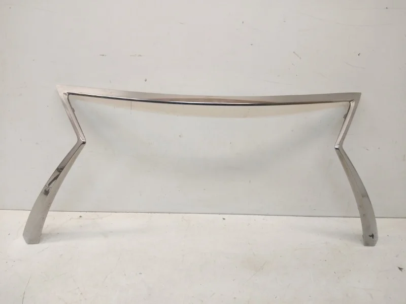 Молдинг решетки радиатора Lexus RX 2016-2019 4