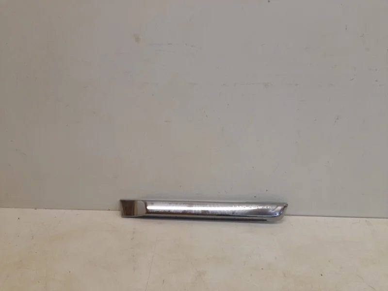 Молдинг двери Toyota Land Cruiser 2016-2021 200