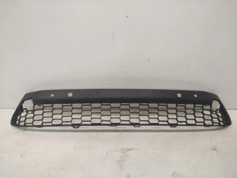 Решетка бампера Lexus NX 2014-2017