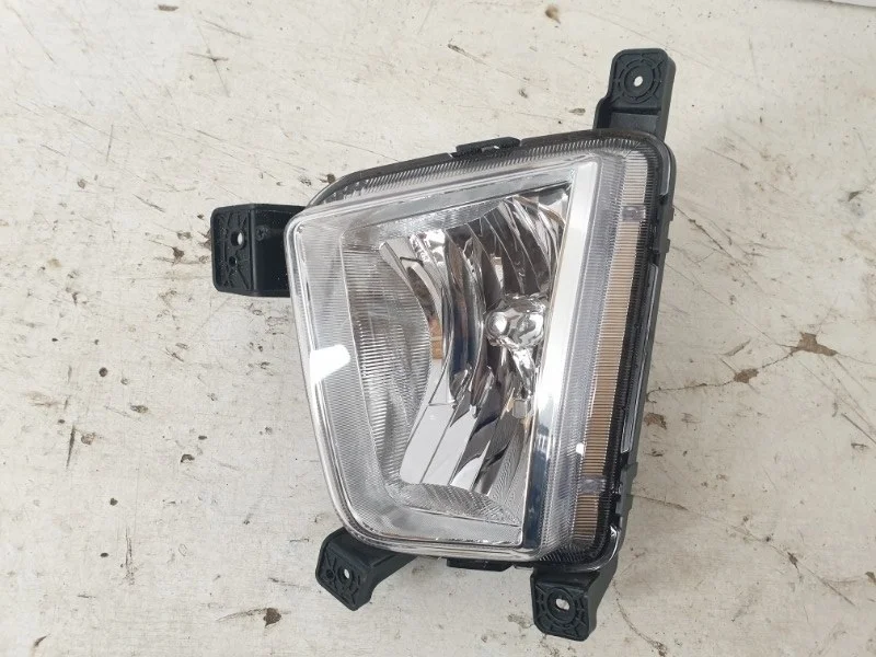 Фара противотуманная Hyundai Creta 2015-