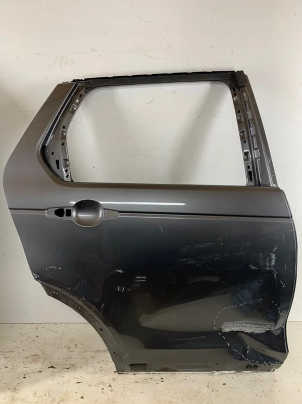 Дверь Land Rover Discovery Sport 2014- L550