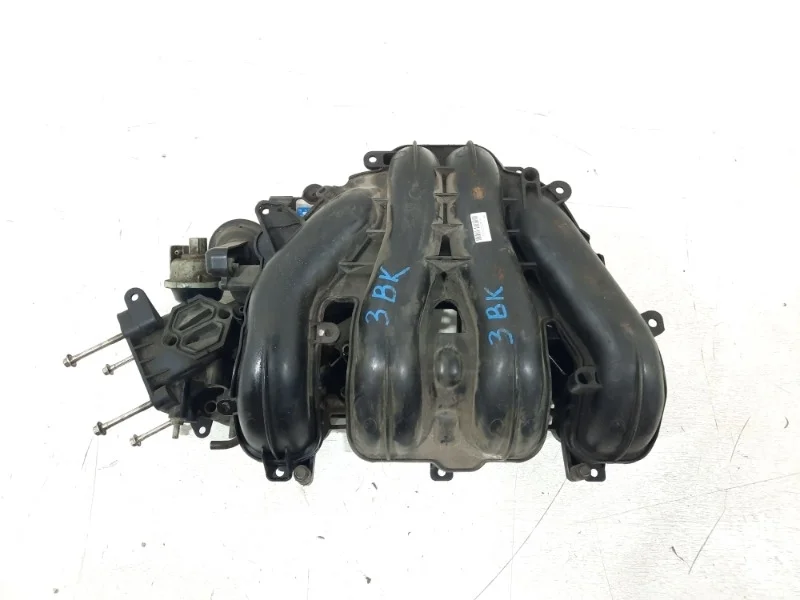 Коллектор впускной Mazda 3 2002-2009 BK