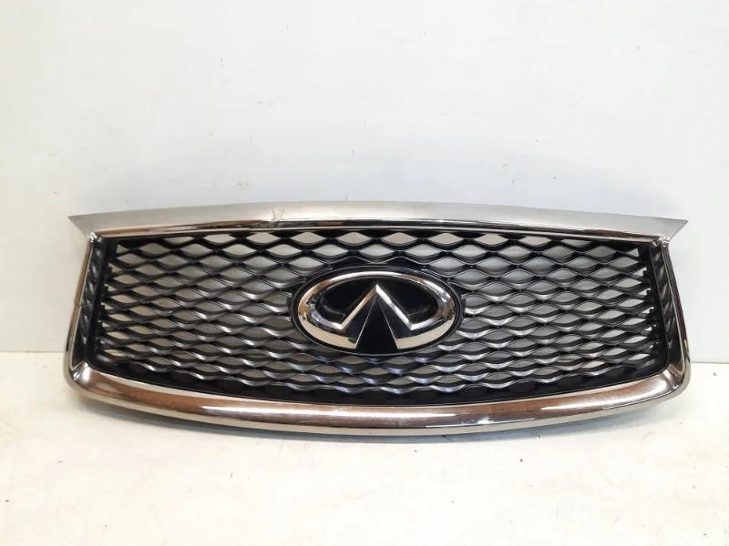 Решетка радиатора Infiniti QX50 2017-2021 J55