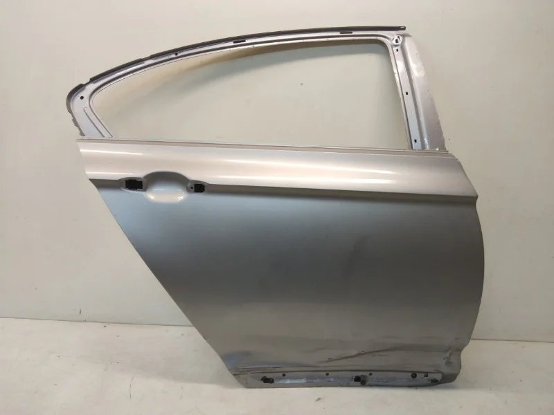 Дверь Volkswagen Passat 2014-2020 B8