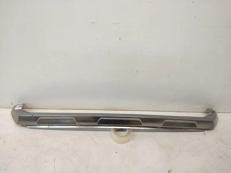 Молдинг решетки радиатора Lexus RX 2016-2019 4