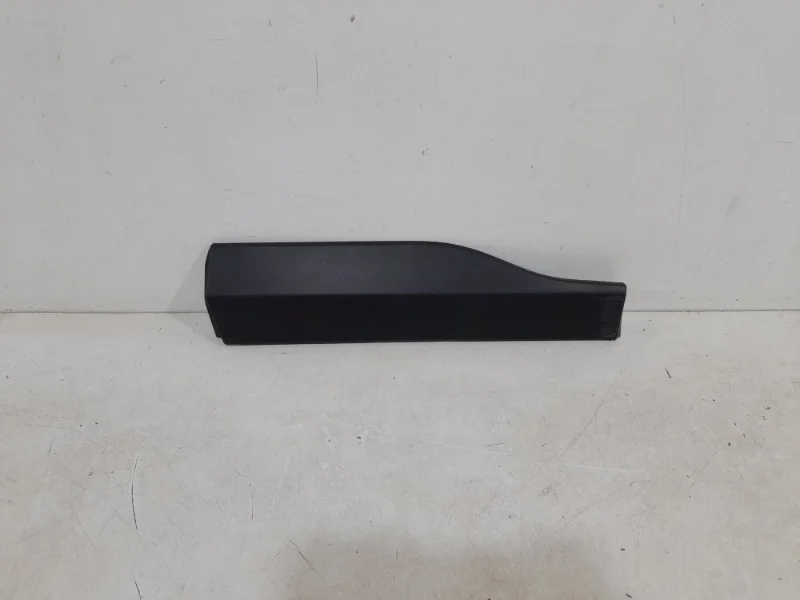 Накладка двери Toyota Rav4 2019- 50