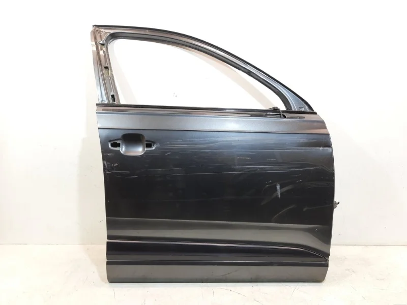 Дверь AUDI Q7 2015-2022 4M