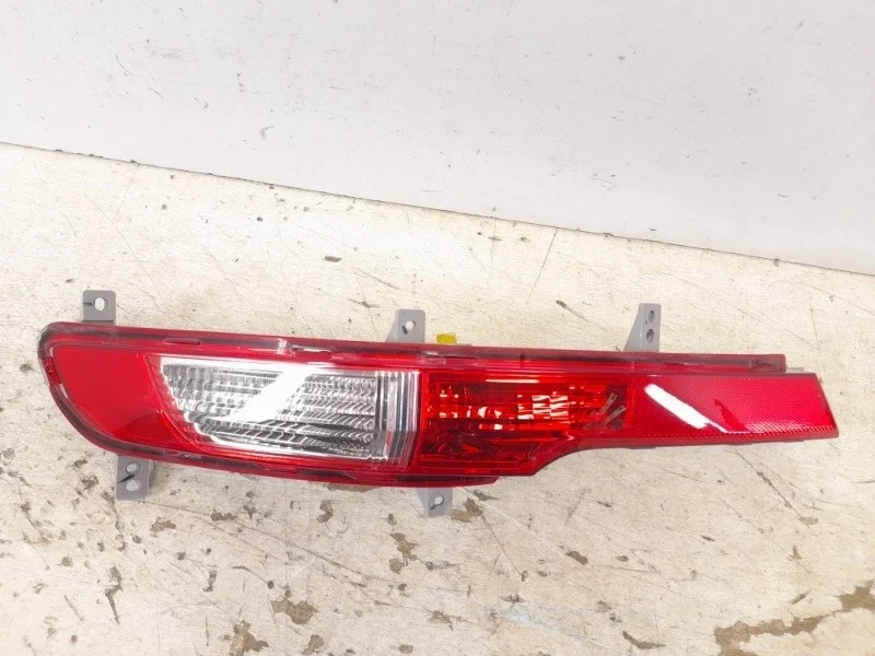 Фонарь противотуманный KIa Sportage 2010-2015 3