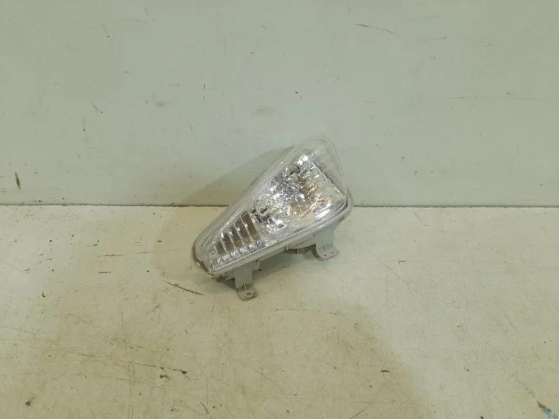 Повторитель поворота Toyota Camry 2017- 55