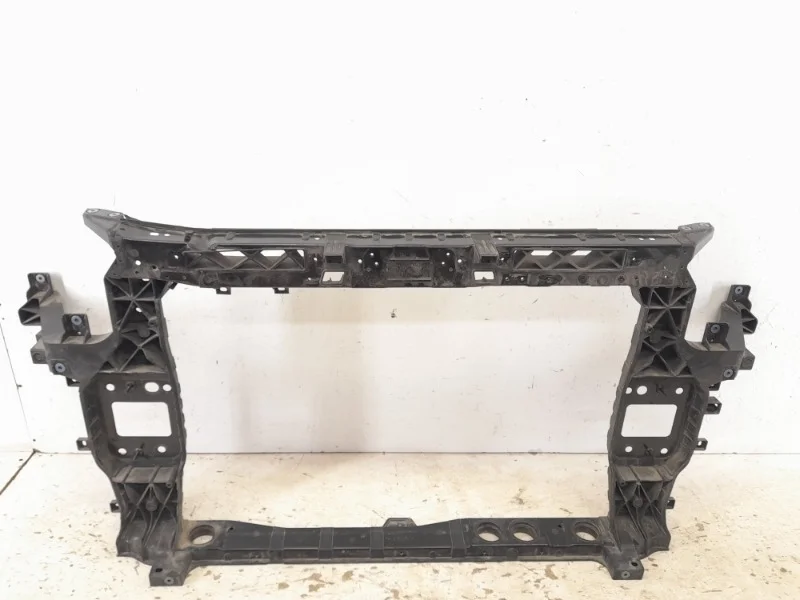 Панель передняя (телевизор) kia Sorento 2020- 4