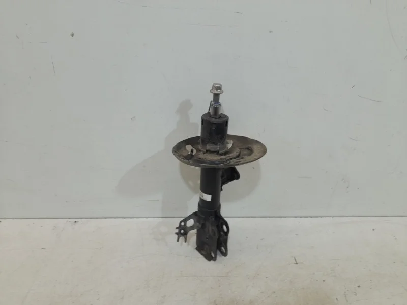 Амортизатор Toyota Camry 2018- 70