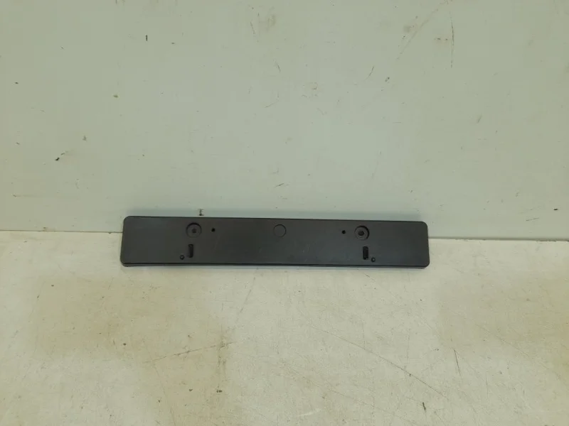 Площадка под гос. номер Toyota Camry 2017- 55