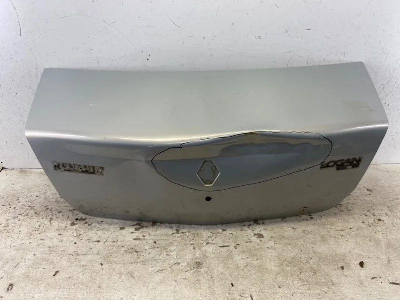 Крышка багажника Renault Logan 2005-2010