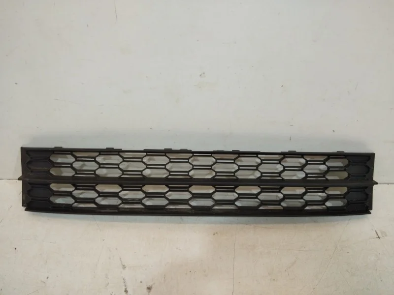 Решетка бампера Skoda Octavia 2014-2017 A7