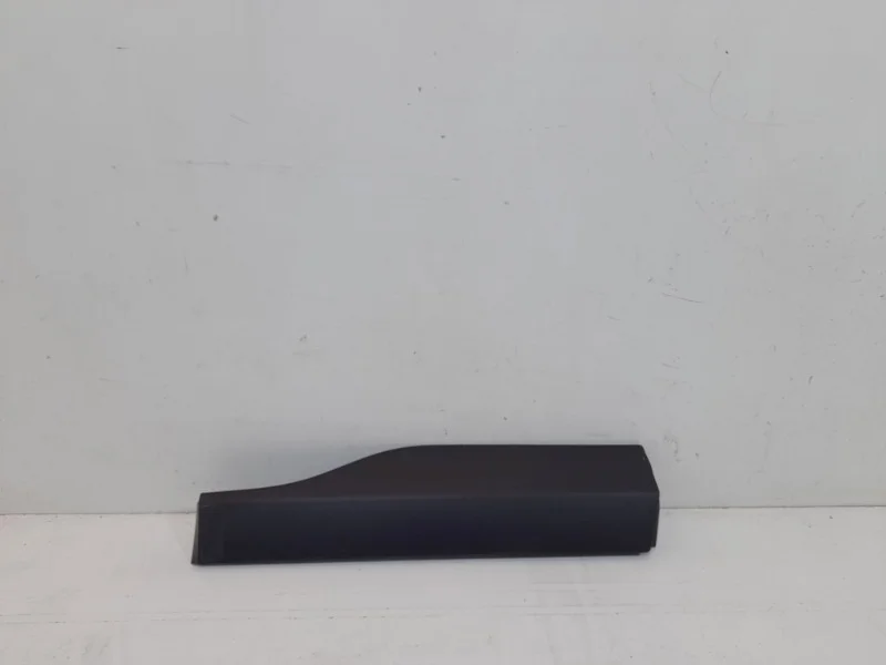 Накладка двери Toyota Rav4 2019- 50