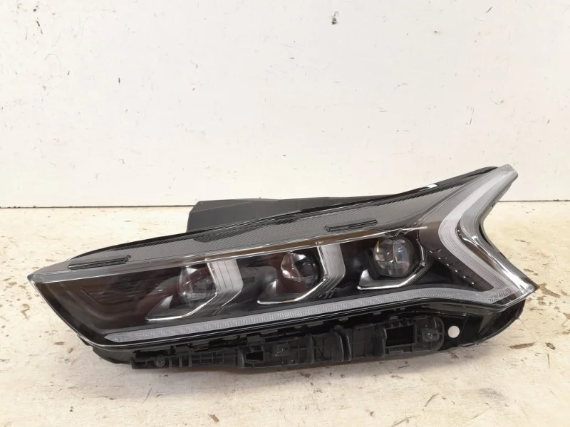 Фара Kia K5 2020-