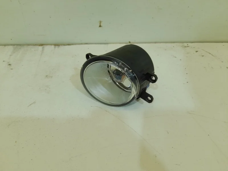 Фара противотуманная Toyota Camry 2011-2018 55