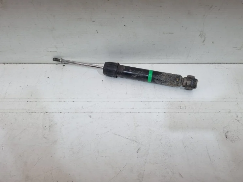 Амортизатор Toyota Camry 2018- 70