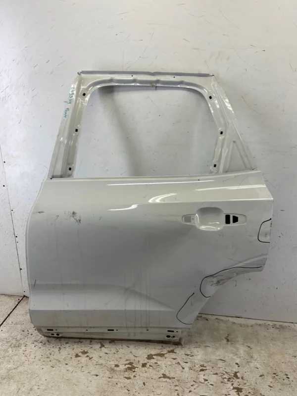 Дверь Volvo XC60 2017-