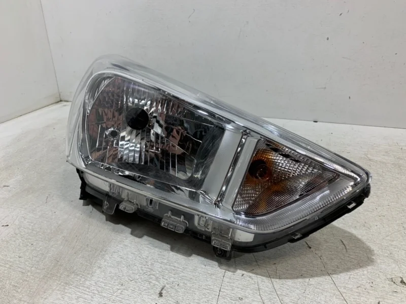 Фара Hyundai Creta 2015-