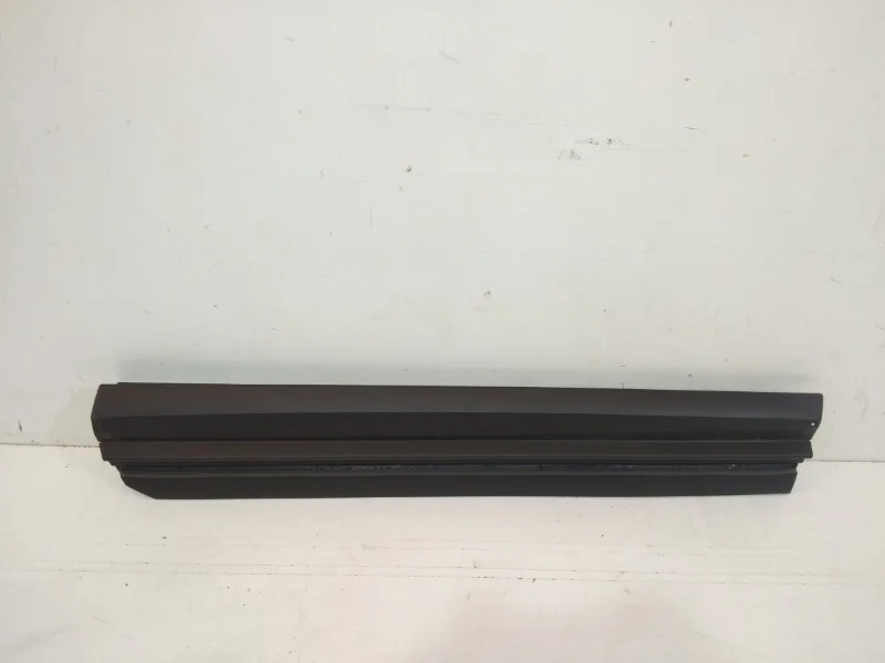 Накладка двери Lexus RX 2016-2022 4