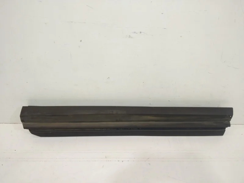 Накладка двери Lexus RX 2016-2022 4