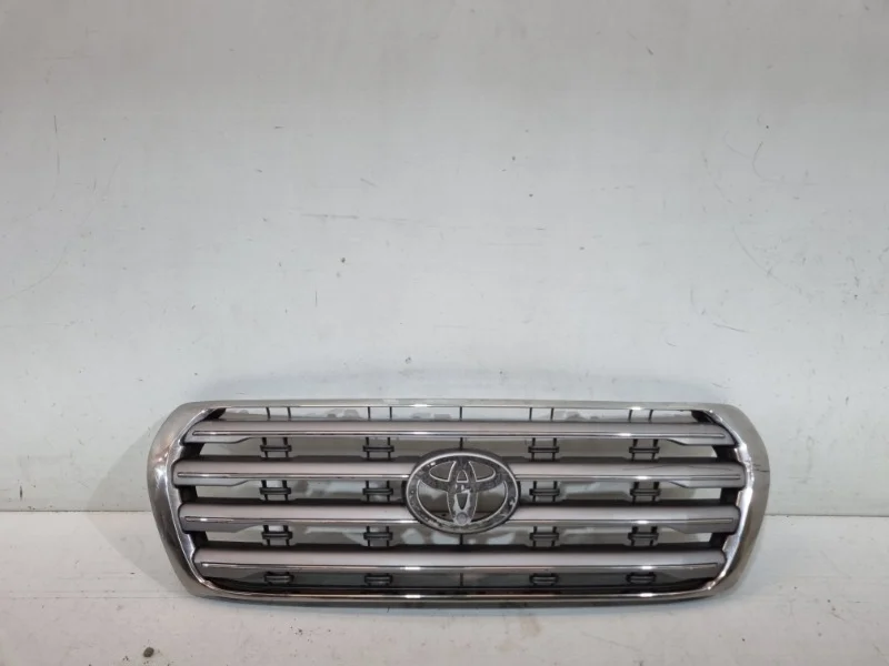 Решетка радиатора Toyota Land Cruiser 2007-2012