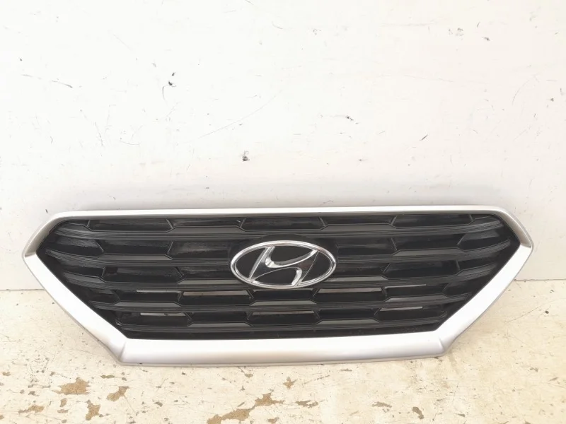 Решетка радиатора Hyundai Creta 2020-