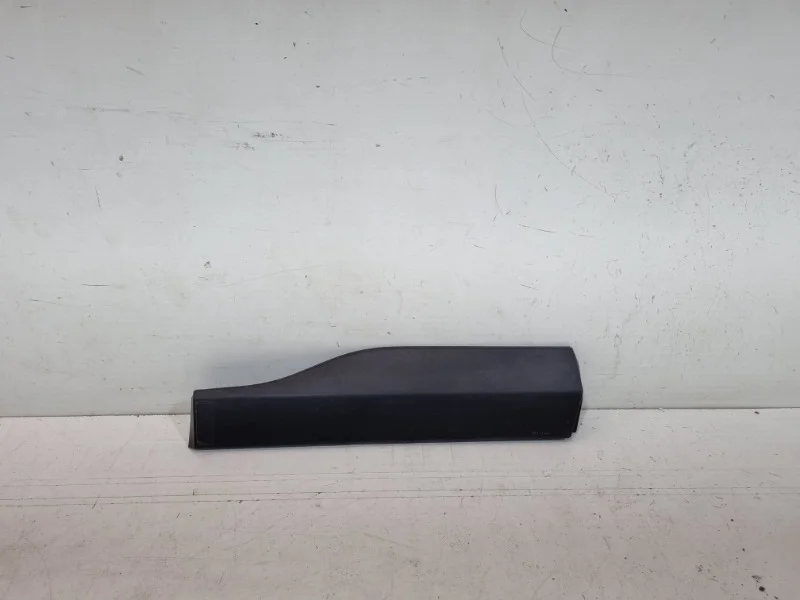 Накладка двери Toyota Rav4 2019- 50