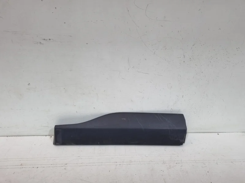 Накладка двери Toyota Rav4 2019- 50